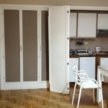 Ruggero Settimo Apartment *