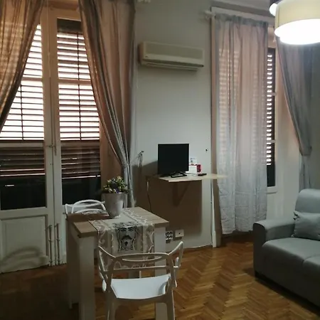 Ruggero Settimo Apartment